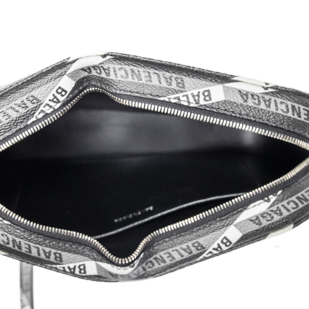 Balenciaga Everyday Camera Bag in Black/Gray Logo Print Coated Canvas - Picture 5 of 5